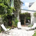 Grande Maison Avec Extension D'architecte A 700m De La Plage