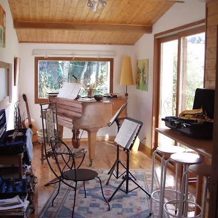 Grande Maison Avec Extension D'architecte à 700m De La Plage