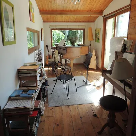 Casa de Férias Grande Maison Avec Extension D'architecte à 700m De La Plage