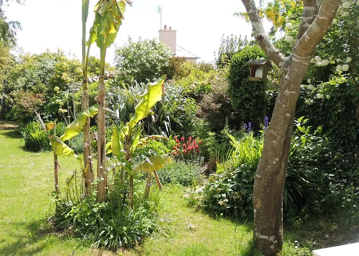 펜션 Grande Maison Avec Extension D'architecte A 700m De La Plage