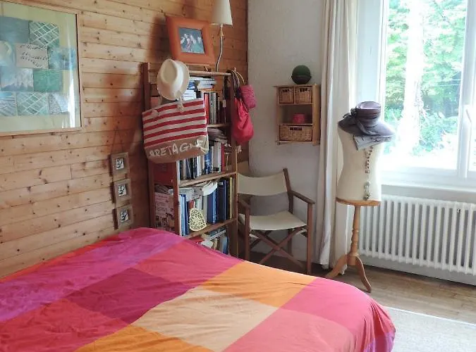 Grande Maison Avec Extension D'architecte A 700m De La Plage 펜션 *